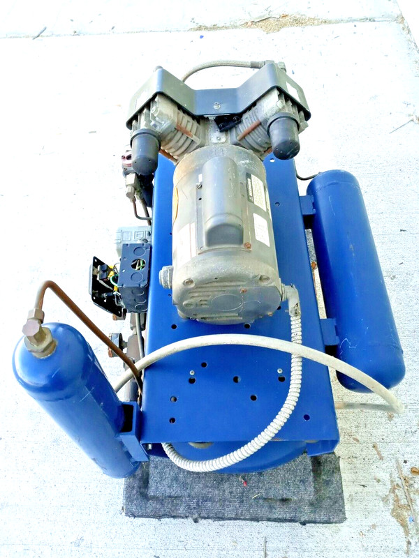 DHP Silent Flow 1 HP Dental Oil-Less Dental Air Compressor , 240V / Works