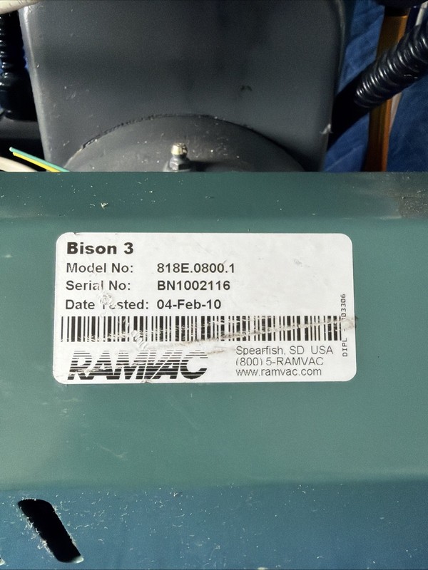 RAMVAC BISON 3 DENTAL VACUUM PUMP 230V 1PH TESTED gallery
