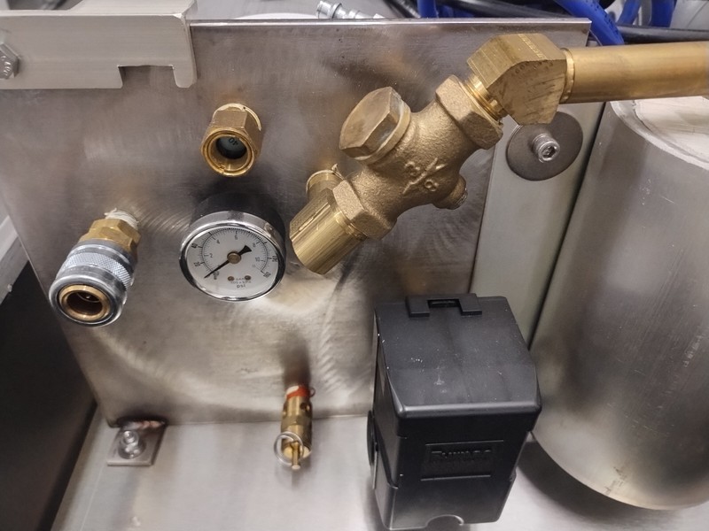 Portable Dental Compressor Dehydrator | Thomas HP-1500 | NSN 65- Defiance PAC gallery