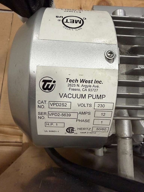 Tech West Dental EcoVac Dry Vacuum Pump 2 User 1 HP 230V VPD2S2 gallery