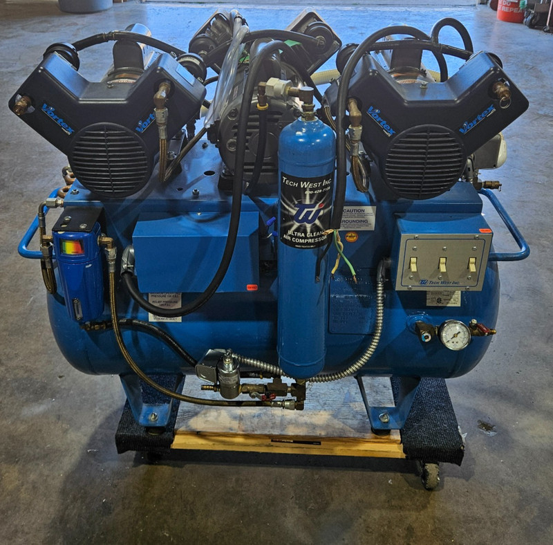 Tech West Ultra Clean Oil-less Air Compressor ACO6T2