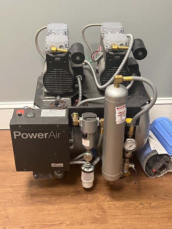 Midmark PowerAir P22 Refurbished Oil-less Dental Office Air Compressor 1-3 User