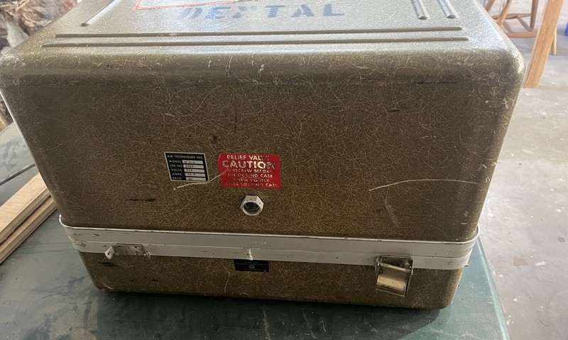Air Techniques Oil-Less Compresso-Dri Model M5A 115V Dental Air Compressor gallery