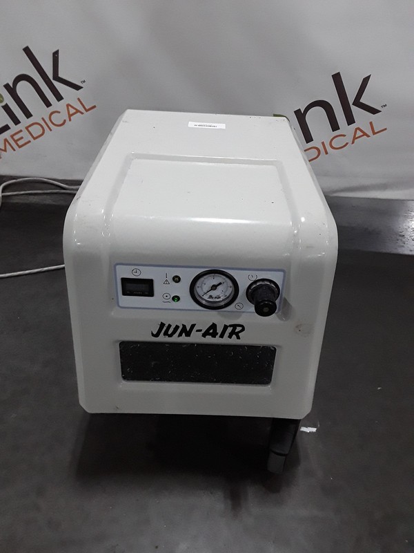 Jun-Air 87R-4P Dental Air Compressor gallery