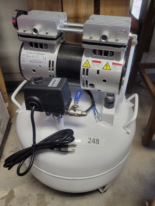 New Dental Air Compressor One Drive Oilless Silent Quiet BD-101