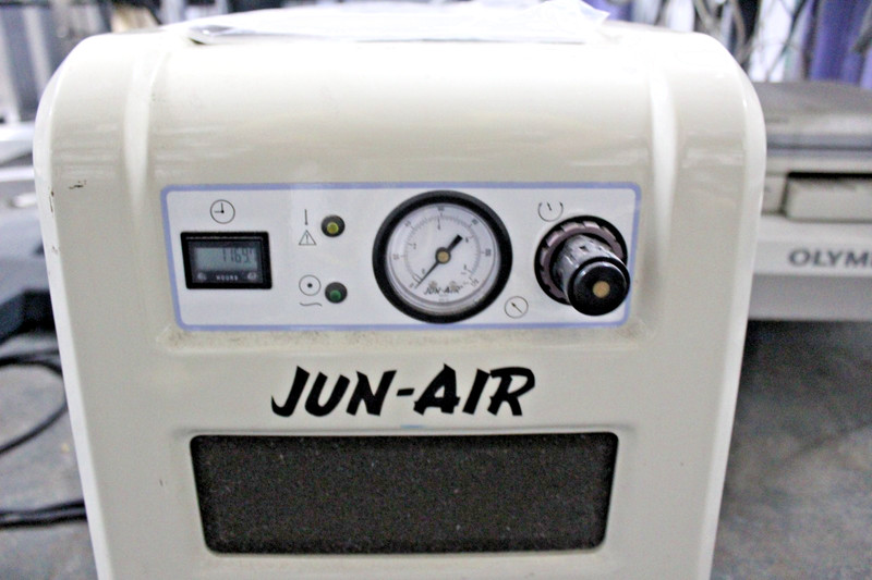 JUN-AIR 1770008 MEDICAL DENTAL AIR COMPRESSOR-GREAT CONDITION gallery