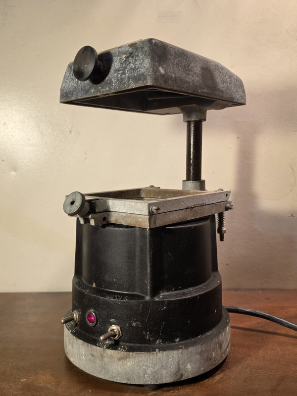 Dental Vacuum Forming Molding Machine Model 101 T&S Dental USA Made Works Great