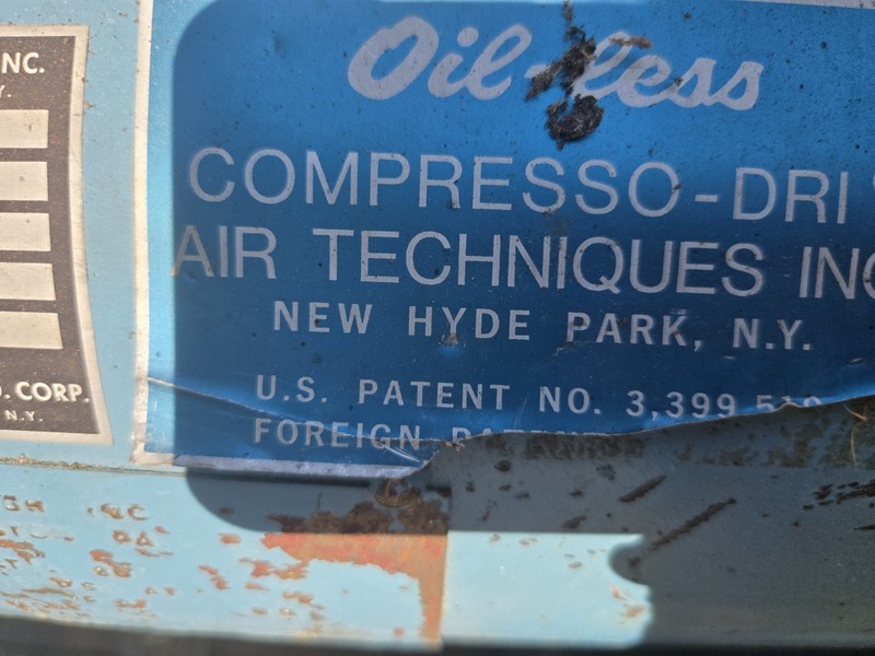 Vintage Air Techniques M5 CompressoDri Oil-Less Dental Compressor Ser #367 WORKS gallery