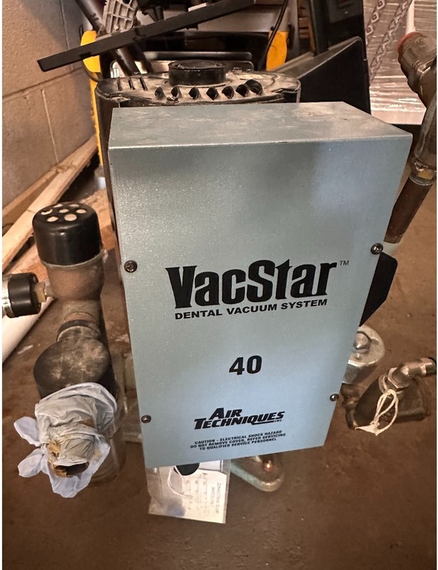 Air Techniques VacStar 40 Dental Vacuum System – Dry Vacuum Unit