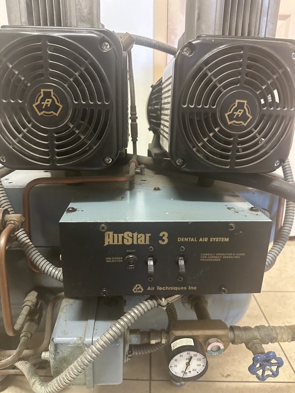 An Air Star doual motors, Oil Free Denatal office compresor gallery