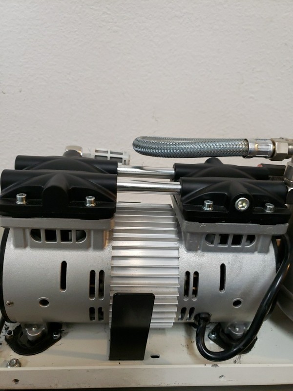 AIR PUMP C120 Dental Air Compressor gallery