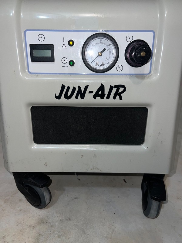 Jun-Air Air Compressor