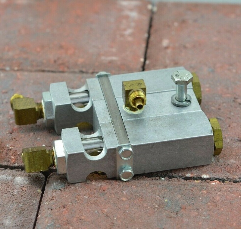 Ramvac Bison 3 Dental Vacuum Pump Drippers gallery