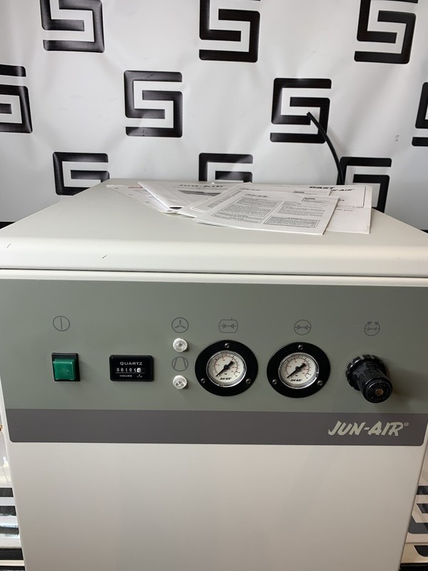 Jun-Air OF302-4M 4L Air Compressor Cabinet Dental Rocking Piston Oil-less 105Hrs gallery