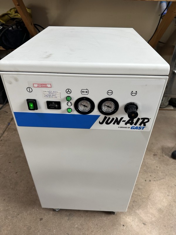 June-Air OF302-25MQ – Dental Air Compressor