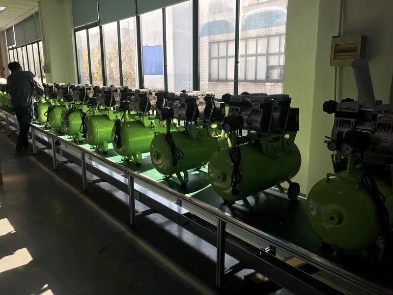 Silent 96L Dental Electric Oil-free Air Compressor GA-83 for One Dental Chair CE gallery