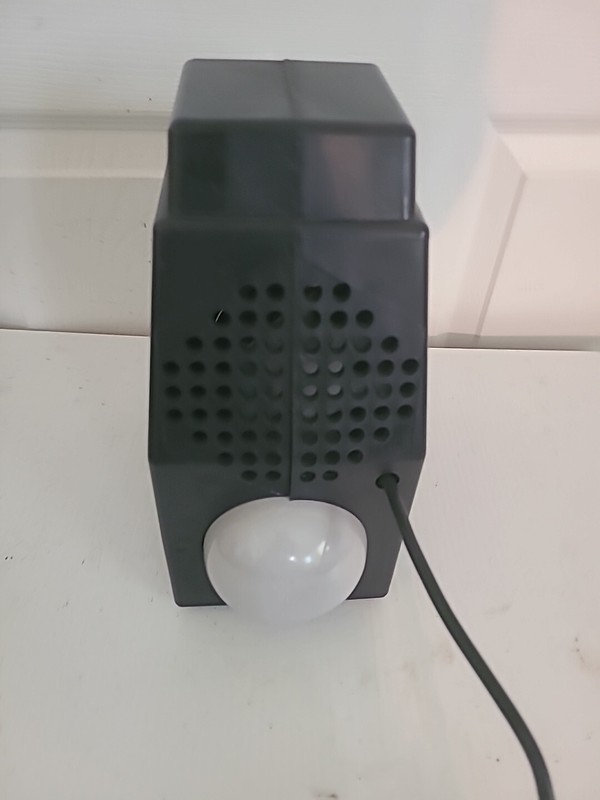 WERTHER INTERNATIONAL AIR COMPRESSOR 50Hz, 60 Watts 0.75 Amps 220-240 Volt gallery