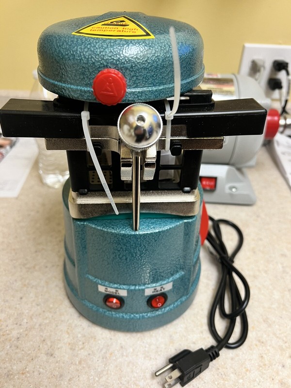JINTAI JT-18 Dental Vacuum Forming Molding Machine