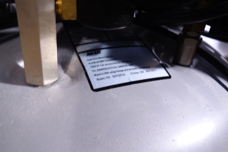 Jun-Air 6-15 Bio-medical Clean Air Compressor + Filters / Dryer / Accessories gallery
