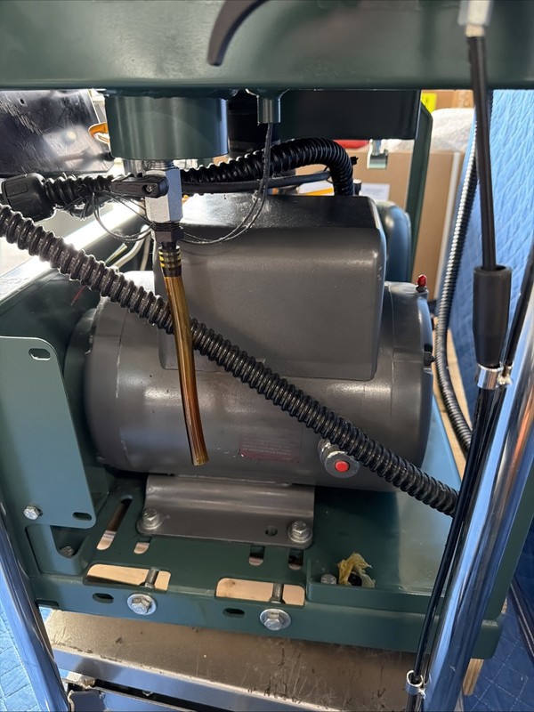 RAMVAC BISON 3 DENTAL VACUUM PUMP 230V 1PH TESTED gallery