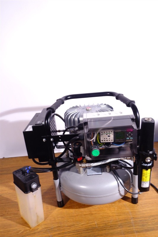 Jun-Air 6-15 Bio-medical Clean Air Compressor + Filters / Dryer / Accessories