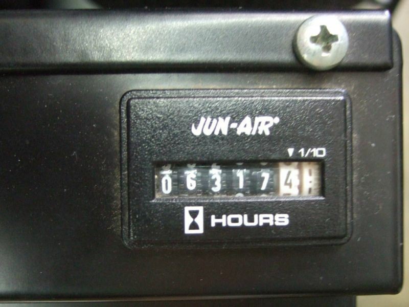 JUN-AIR CustomAir Model CA-823-D Dental Air Compressor Dual Head OF302 Oil Free gallery