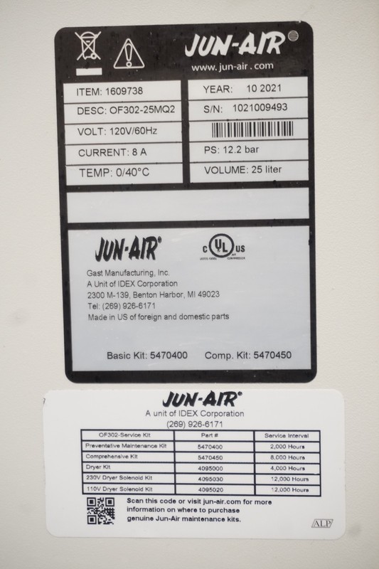 Jun-Air OF302-25MQ2 Medical Oil-Free Air Compressor gallery