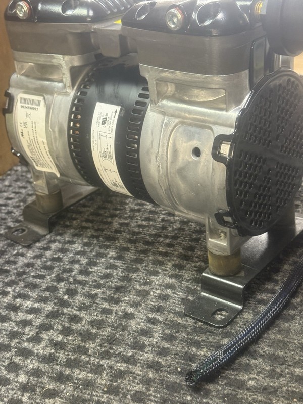 Gast Dental Air Compressor P/N: 87R642-PS301R-N470X FREE SHIPPING gallery