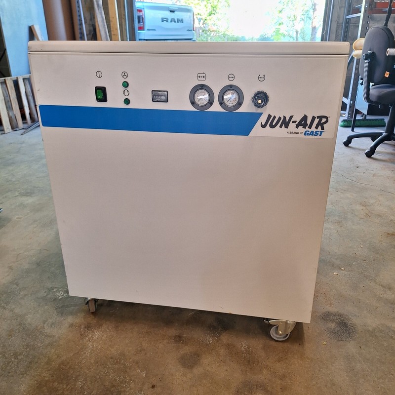 JUN-AIR Electric Air Compressor: Enclosed, Oil Free, 2 hp, 9 cfm, 120 psi Max gallery