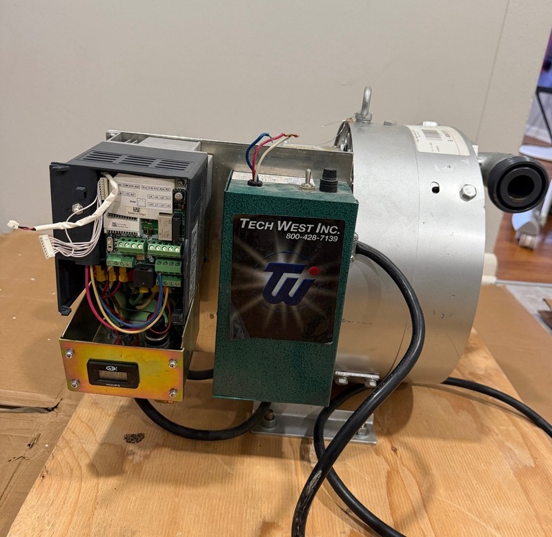 Tech West Dental EcoVac Dry Vacuum Pump 2 User 1 HP 230V VPD2S2
