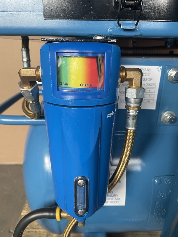 Tech West Ultra Clean ACOR2D2 Oil-Less Air Compressor & Sound Cover 2-3 Users gallery