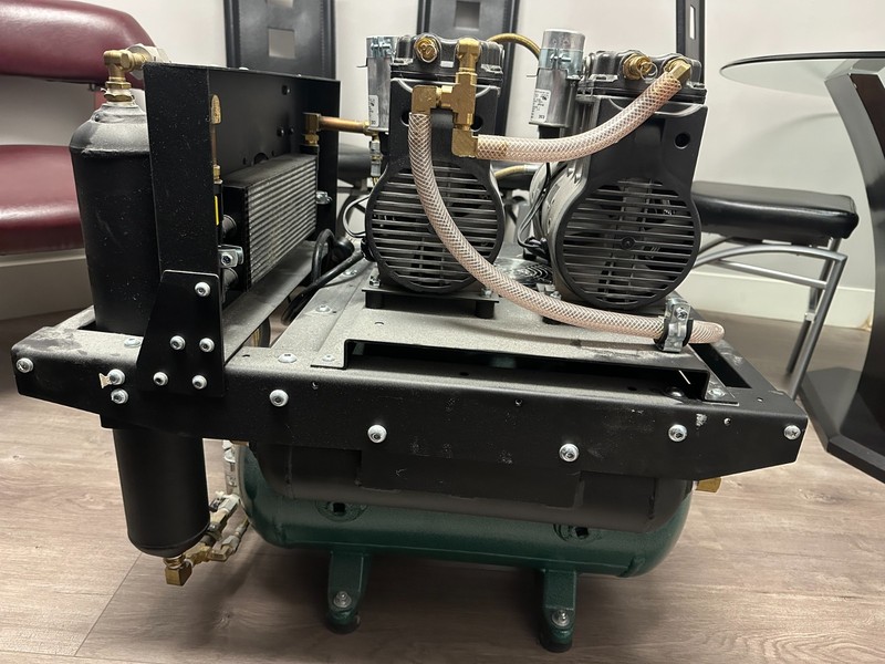 Tech West Rocky Series 1.5 HP Air Compressor - ACOR2D1 gallery
