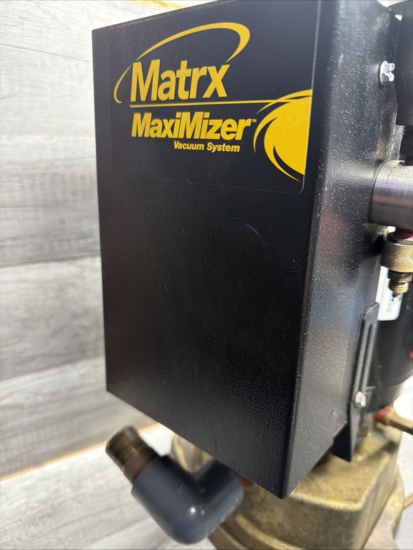 Matrx MAX-1000 Dental Vacuum Pump System Suction Unit - 1HP gallery