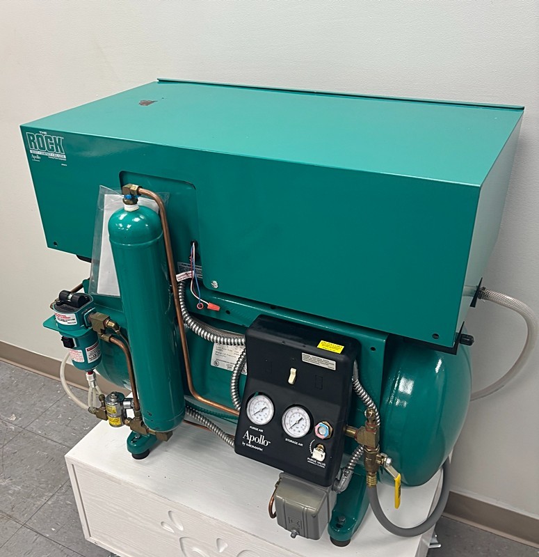 Midmark Apollo "The Rock" Dental Triple Head Oil-less Air Compressor - 5 Users gallery
