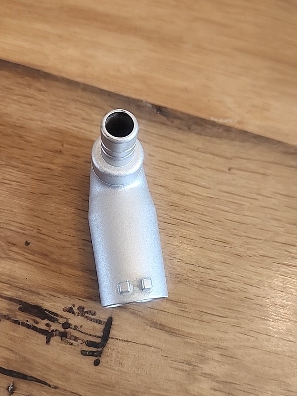 AscentCare VacuLUX Air HVE Adapter for VacuLUX / Isolite Brand Mouthpieces gallery