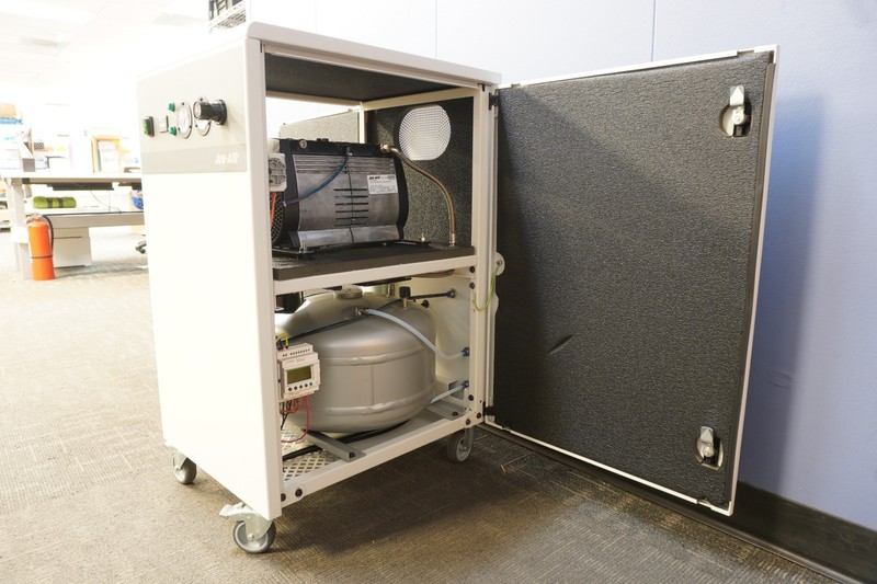 Jun-Air OF302-25MQ2 Medical Oil-Free Air Compressor gallery