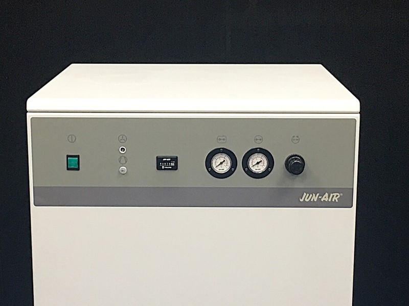 Jun-Air Oil-less Cabinet Compressor * Excellent Used Condition* gallery