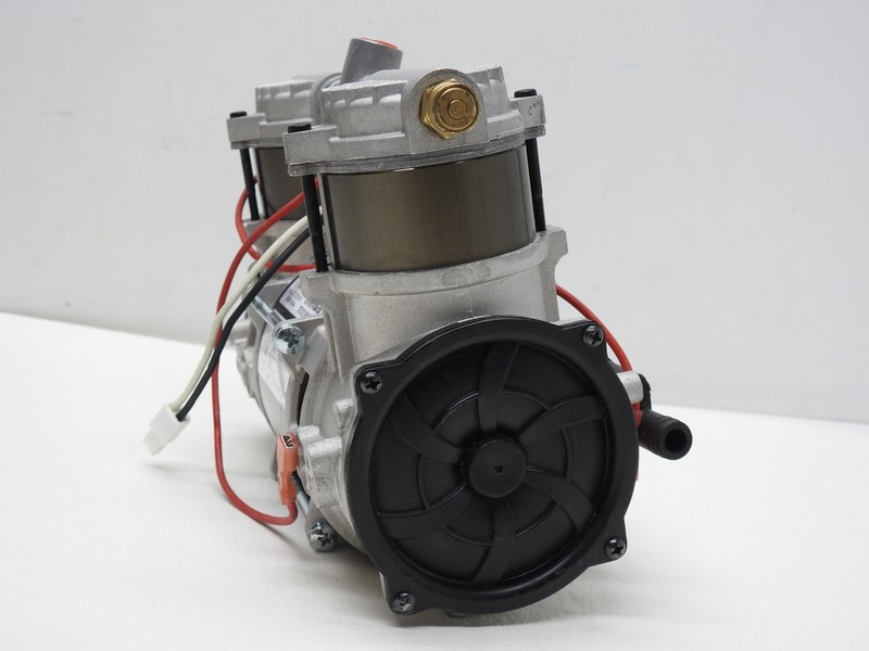 Sinc-Med Oilless Lab Diaphragm Air Pump 120VAC 60Hz 3.0A ZGK300P1-65-02B - NEW! gallery