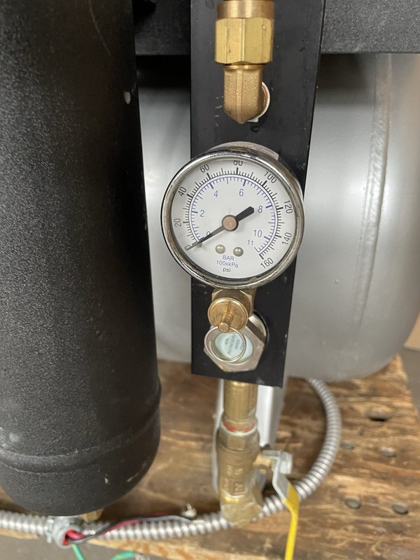 Midmark Power Air P52 Oil-Less Dental Air Compressor 3.2 HP 5-7 Users--208/230v gallery