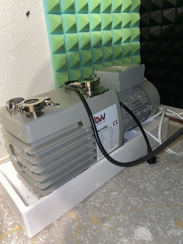 Polyscience 7 Liter MX Heated Circulator And BVV™ Pro Series 14.1CFM Vacuum Pump