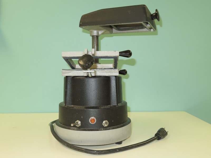 T&S Dental Keystone Model 101 Dental Prototyping Plastic Vacuum Forming Machine