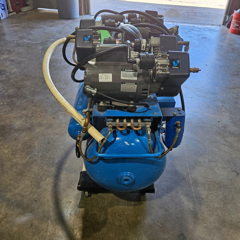 Tech West Ultra Clean Oil-less Air Compressor ACO6T2 gallery