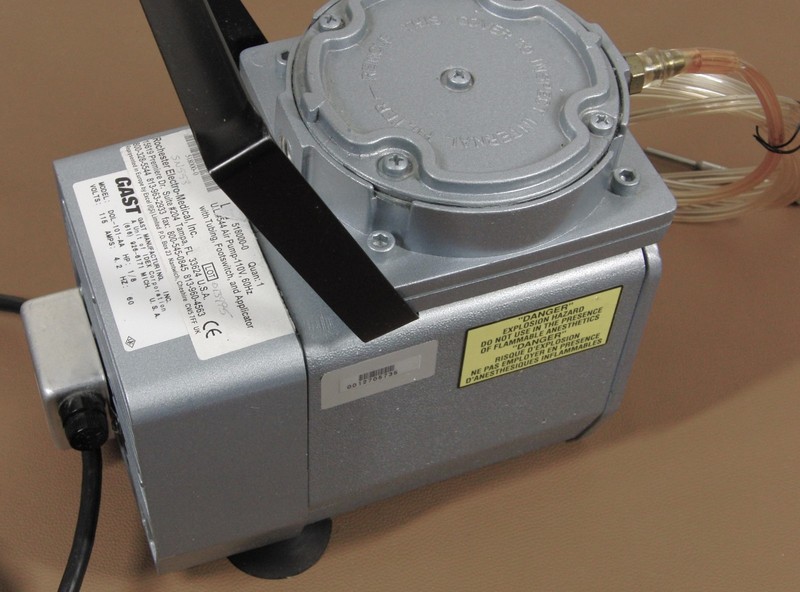 Gast D0L-101-AA Medical / Dental Diaphragm Vacuum Pump Air Compressor gallery